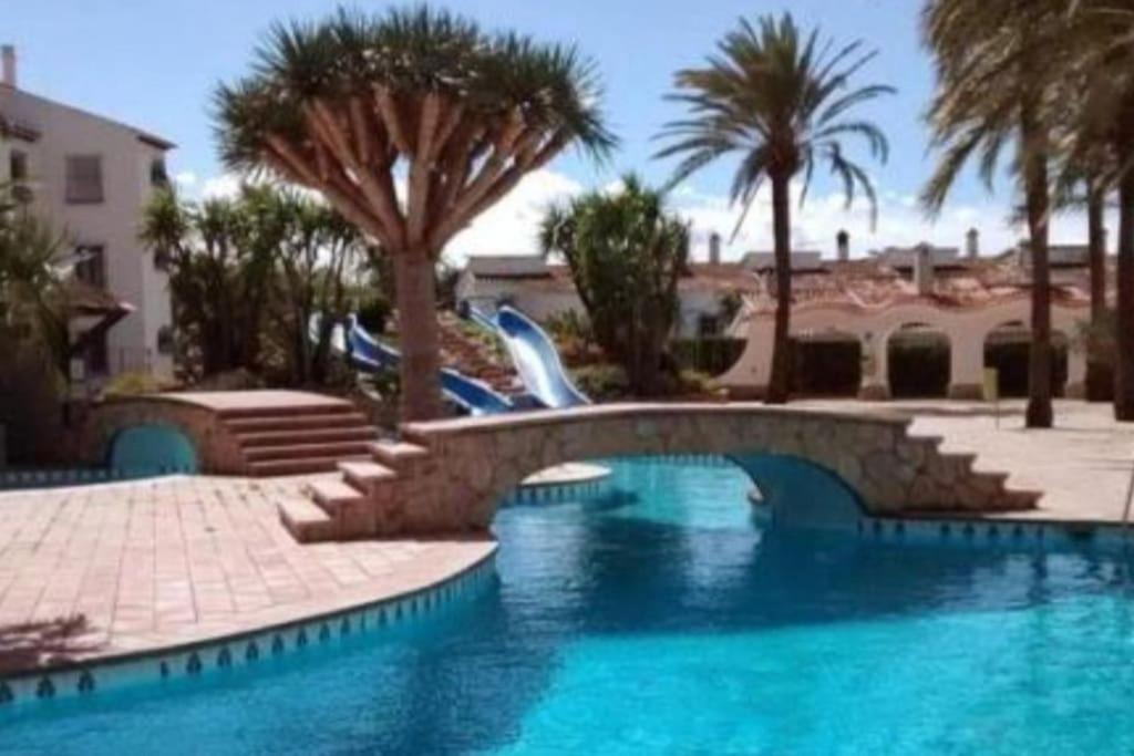 En Denia, Urbanizacion El Palmar Con Piscina, Toboganes Y Chiringuito Appartement Dénia
