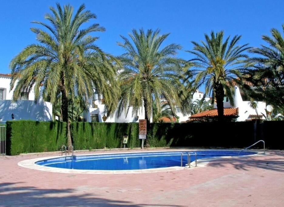 Appartement En Denia, Urbanizacion El Palmar Con Piscina, Toboganes Y Chiringuito